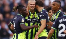 开云体育官网入口-包含曼城主场憾平西汉姆，领先优势有所减少的词条