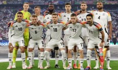 开云体育官网入口-匈牙利队交手法国队，实力对比角逐激烈