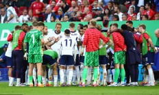 开云体育官网入口-包含威尔士队客场不敌瑞士，欧洲杯预选赛晋级形势不利的词条