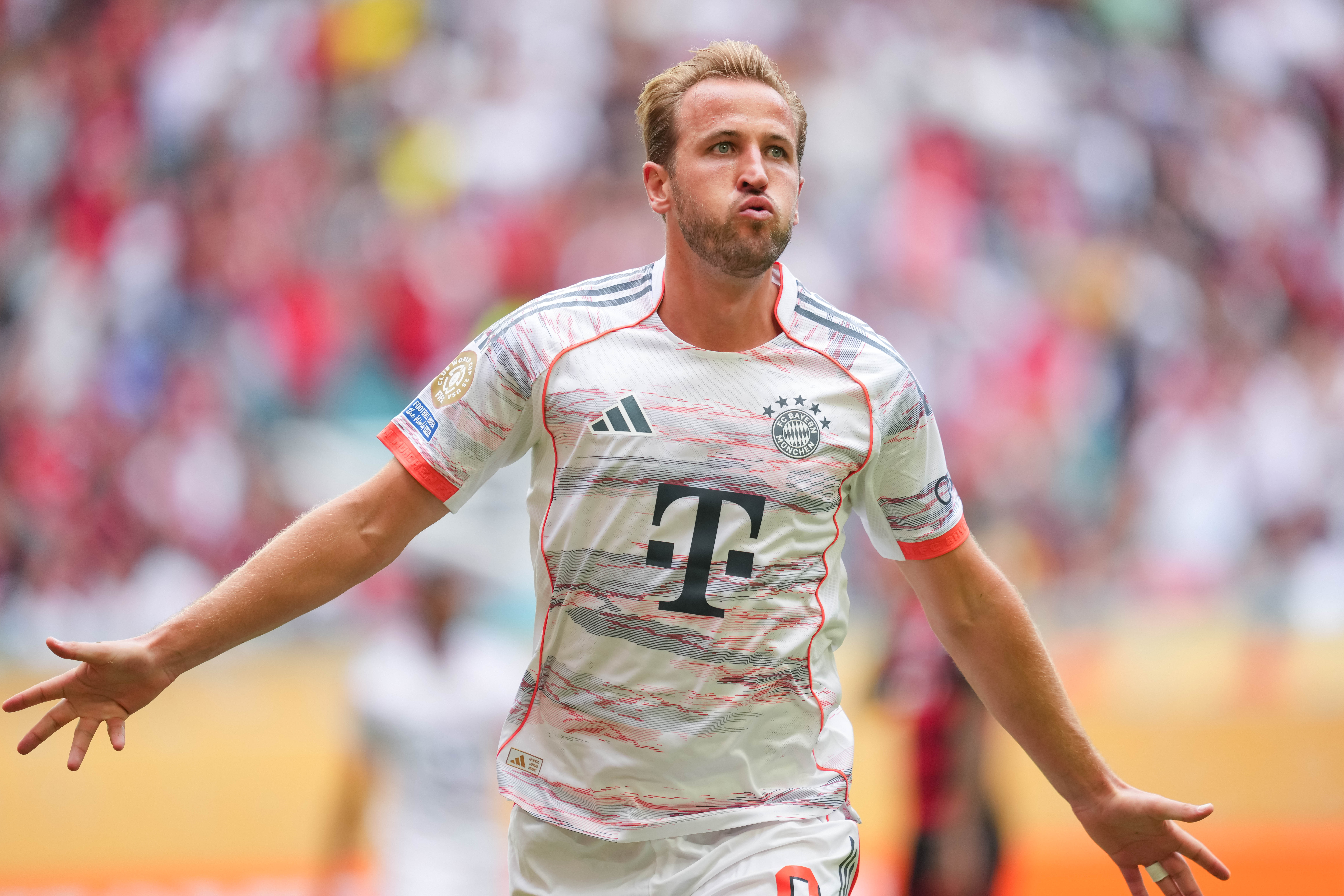 拜仁惨败，无缘晋级八强