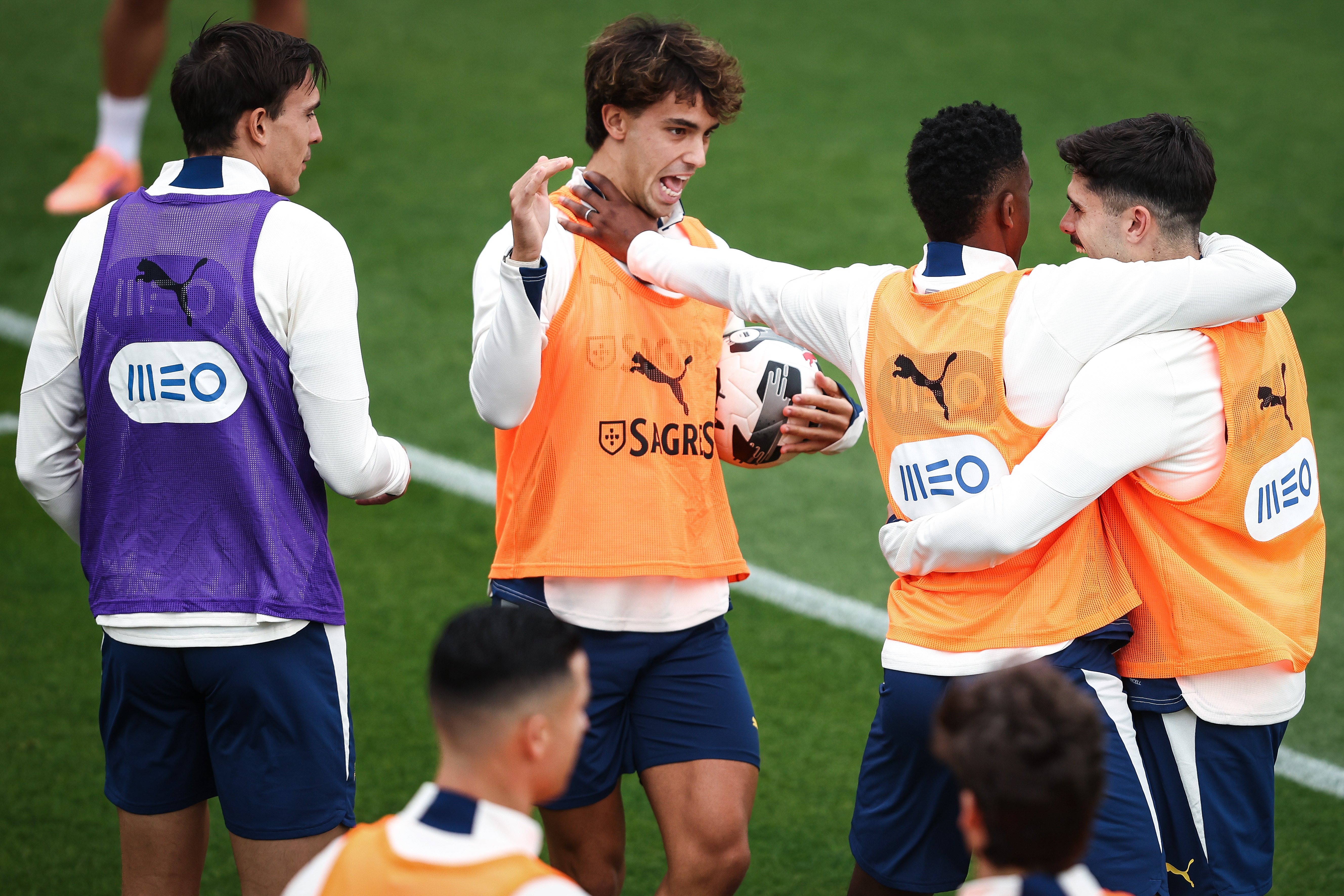 葡萄牙球队遭遇连败，教练急需调整